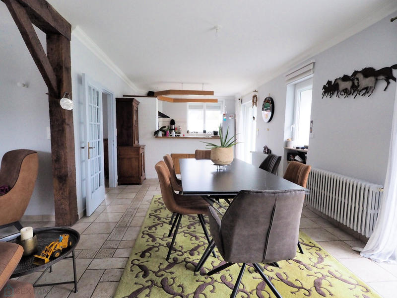 Maison - 147 m² - 7 pièces