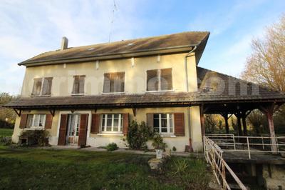 Moulin - 198 m² - 7 pièces