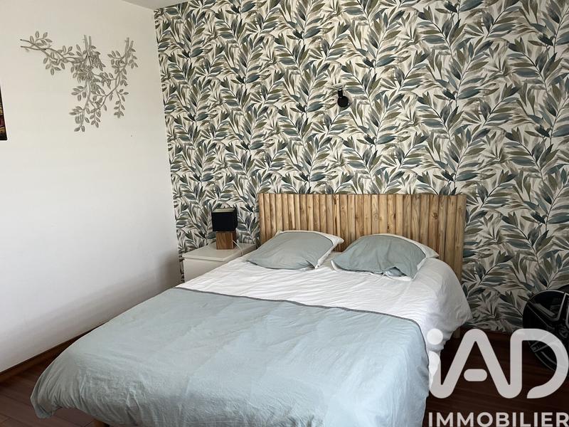 Maison - 206 m² - 7 pièces