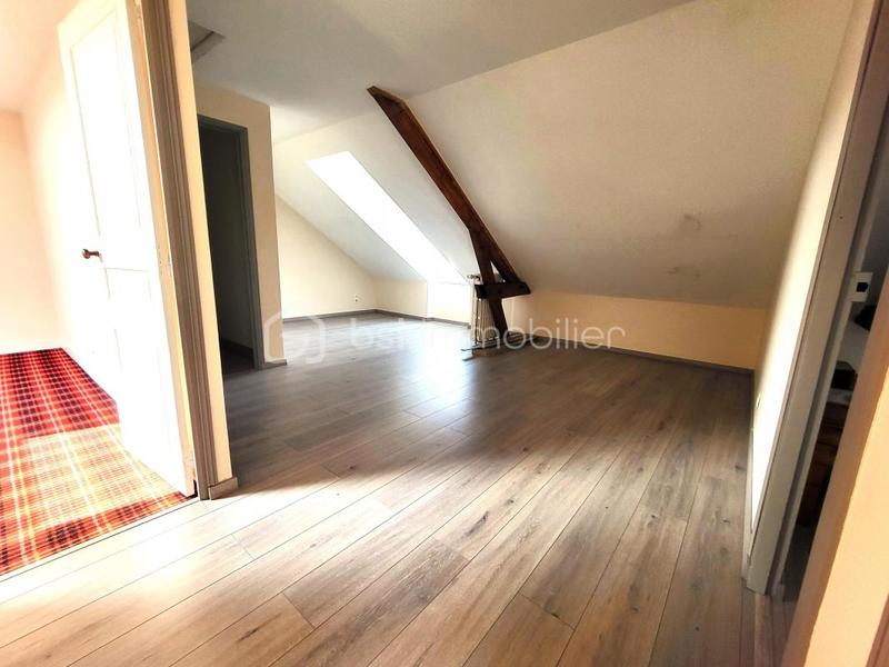 Maison ancienne - 215 m² - 7 pièces