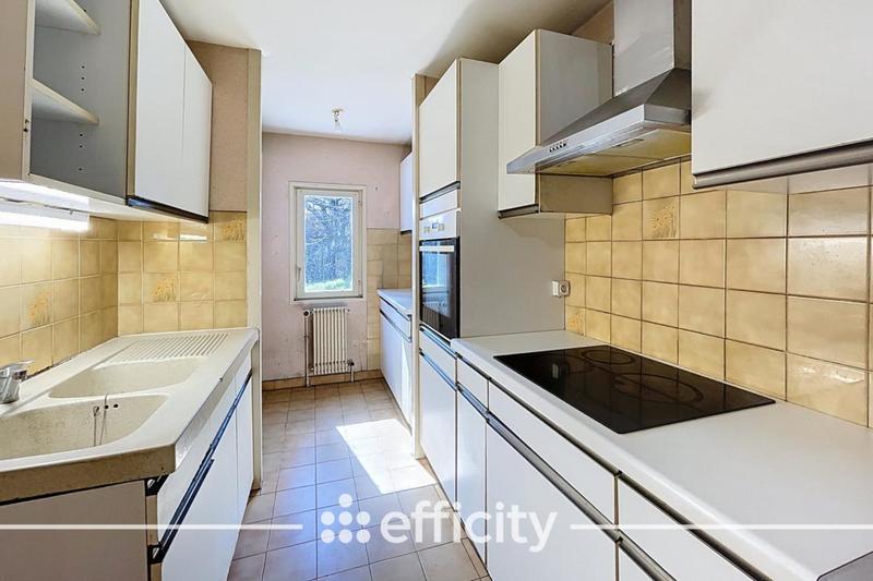 Maison - 86 m² - 4 pièces