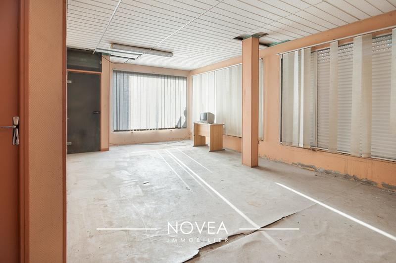 Maison - 270 m² - 5 pièces