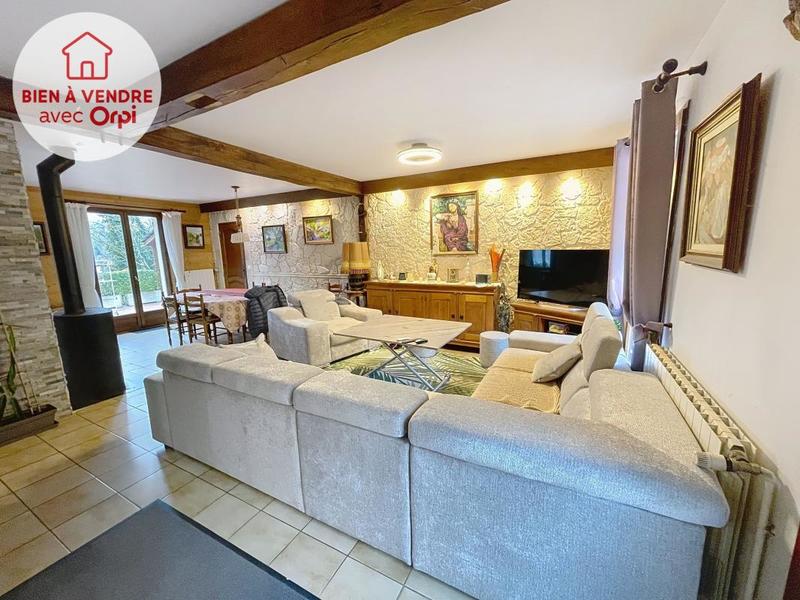 Maison - 209 m² - 5 pièces