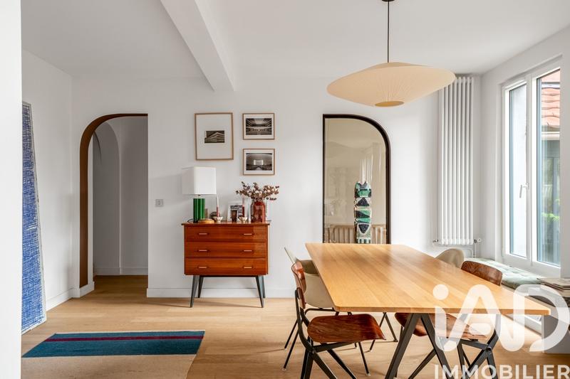 Maison - 166 m² - 6 pièces