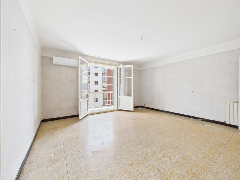 Appartement - 79 m² - 3 pièces