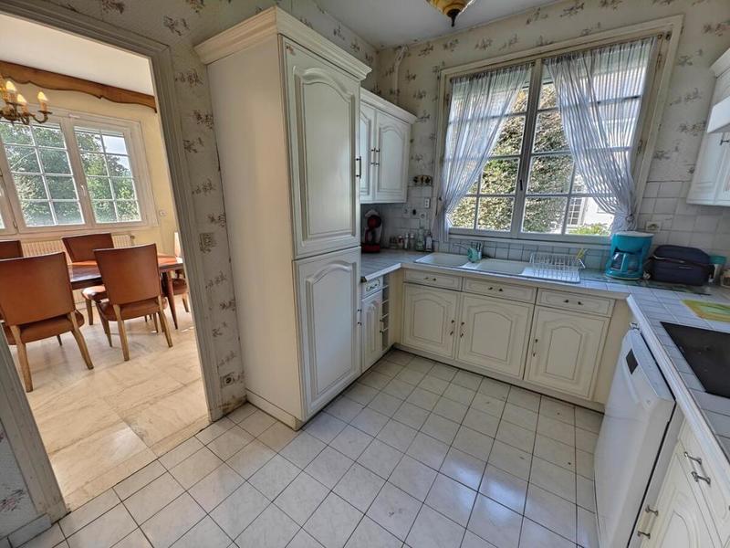 Maison - 168 m² - 6 pièces