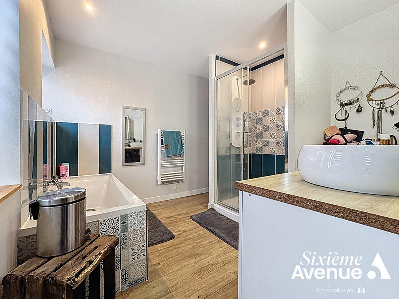 Maison - 96 m² - 4 pièces