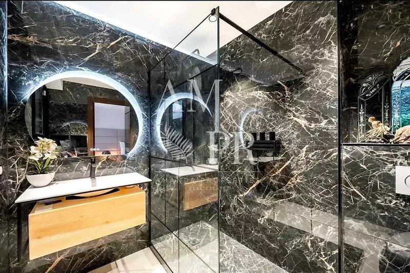 Appartement - 110 m² - 3 pièces