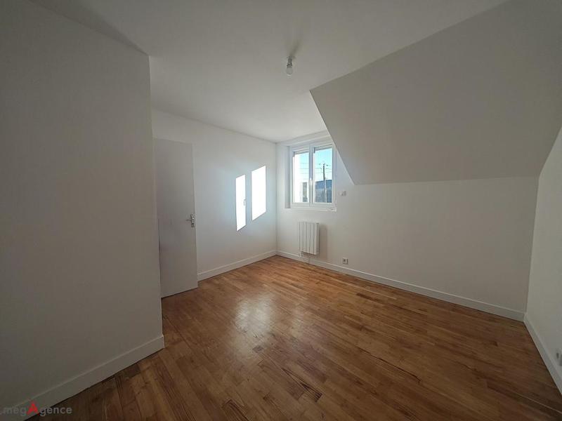 Maison - 89 m² - 5 pièces