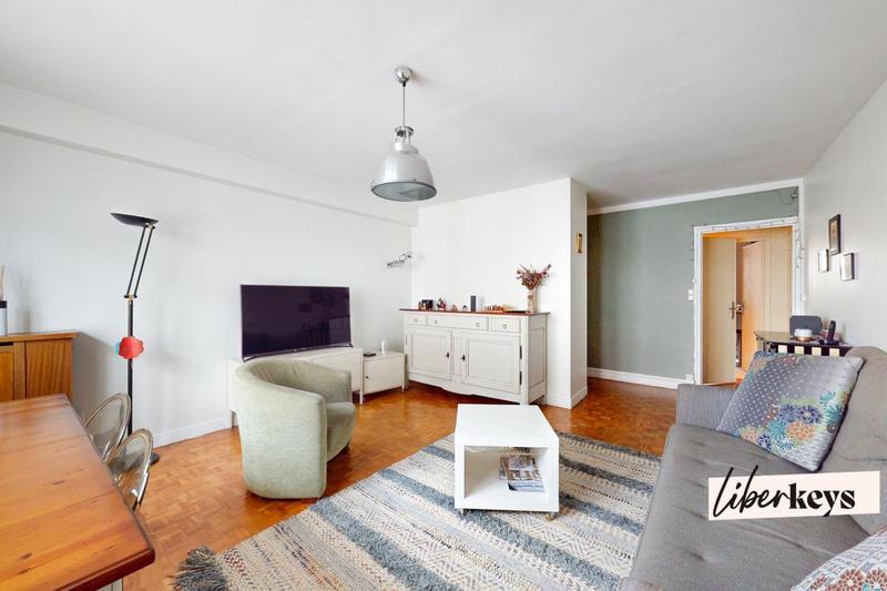 Appartement - 80 m² - 4 pièces