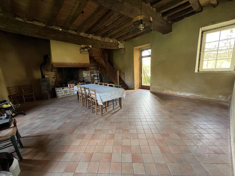 Maison - 213 m² - 8 pièces