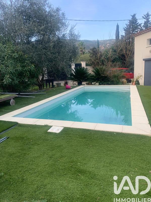 Maison - 111 m² - 4 pièces