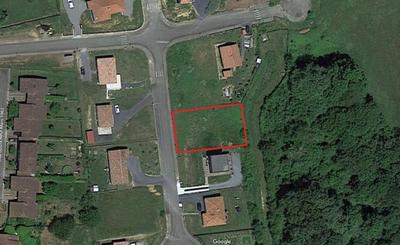 Terrain constructible - 838 m²