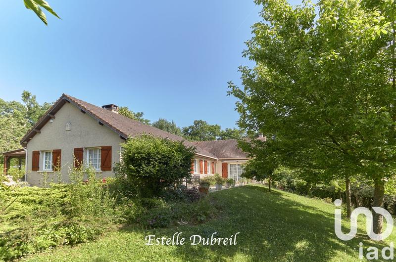 Maison - 186 m² - 10 pièces