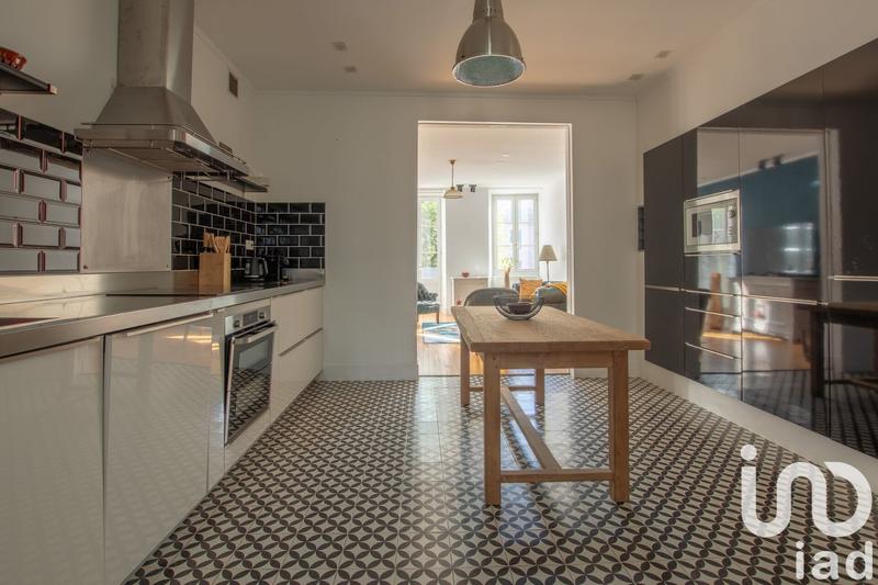 Appartement - 77 m² - 4 pièces