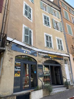 Local commercial - 145 m² - 3 pièces