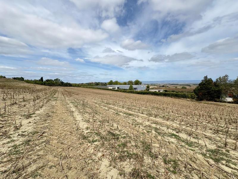 Terrain constructible - 19 811 m²