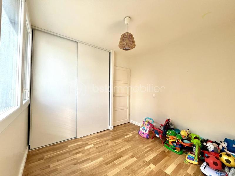 Appartement - 76 m² - 4 pièces