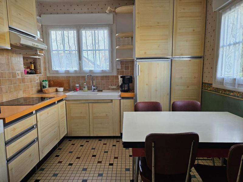 Pavillon - 158 m² - 6 pièces