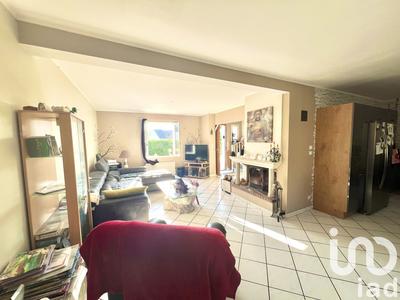 Maison - 183 m² - 7 pièces