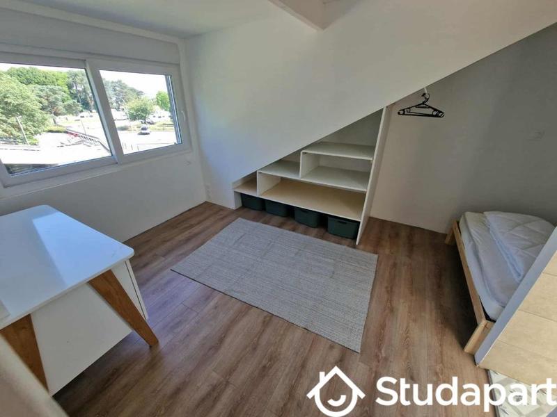 Chambre - 24 m² - 1 pièce