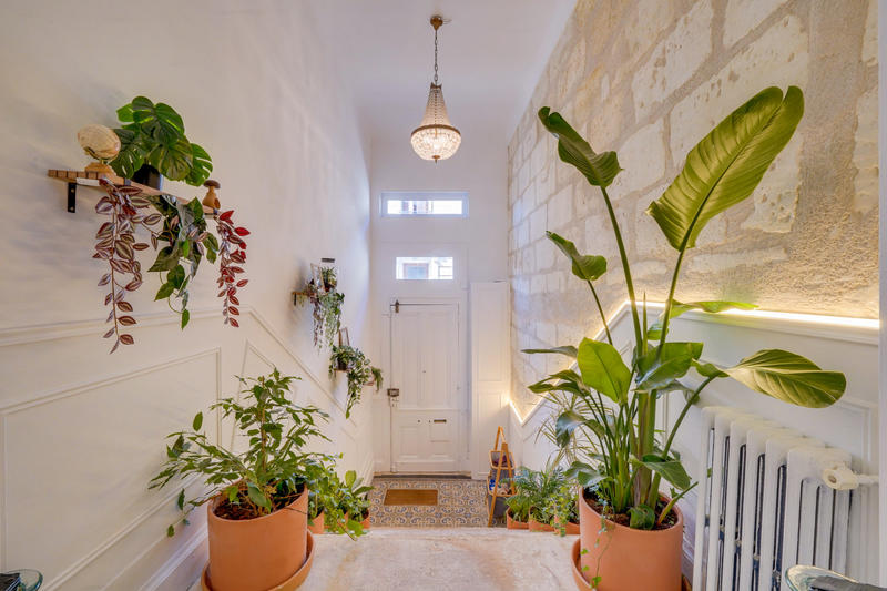 Maison - 200 m² - 8 pièces