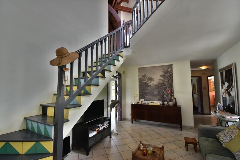 Maison - 197 m² - 5 pièces