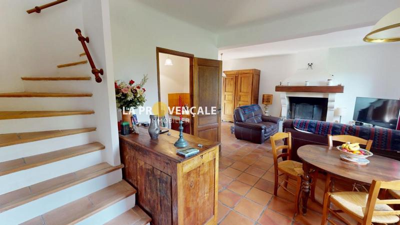 Maison - 104 m² - 5 pièces