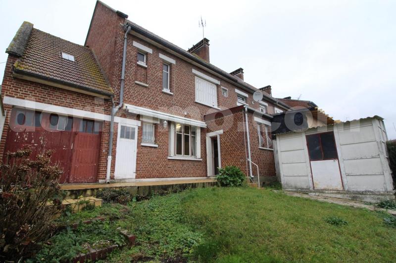 Maison de ville - 93 m² - 5 pièces