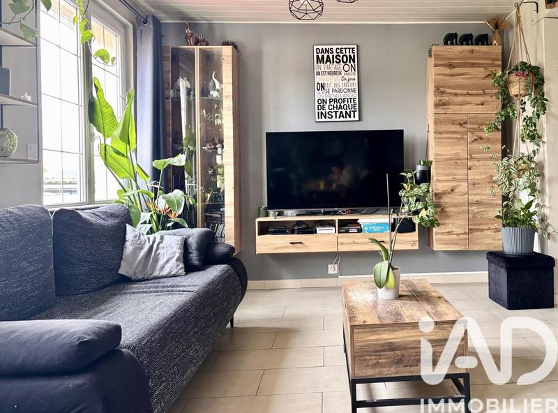 Maison - 80 m² - 5 pièces