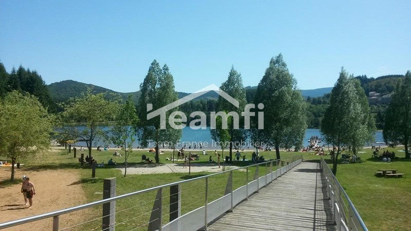 Fonds de commerce - 1 212 m²