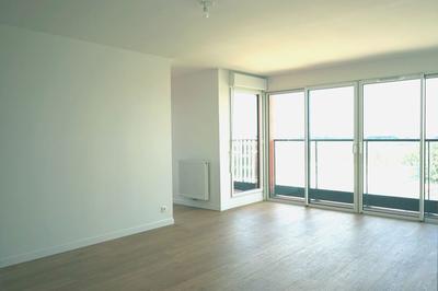 Appartement - 104 m² - 5 pièces