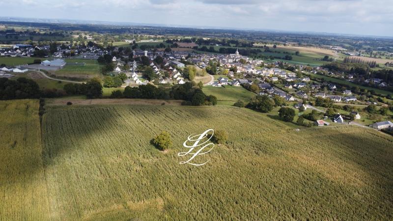 Terrain de lotissements - 369 m²