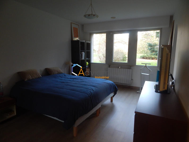 Villa - 250 m² - 8 pièces