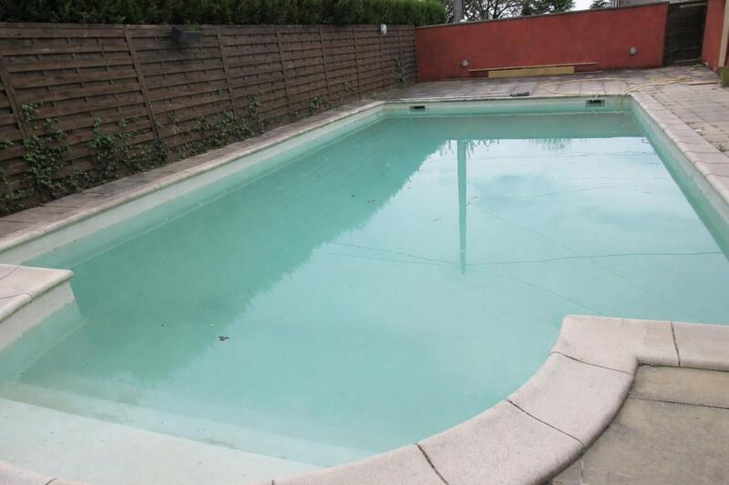 Maison - 165 m² - 8 pièces