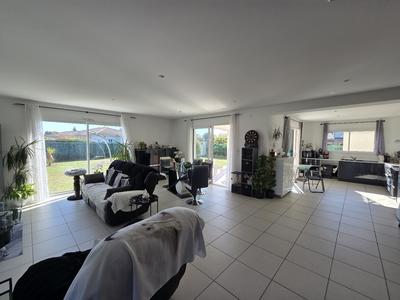 Maison - 146 m² - 5 pièces