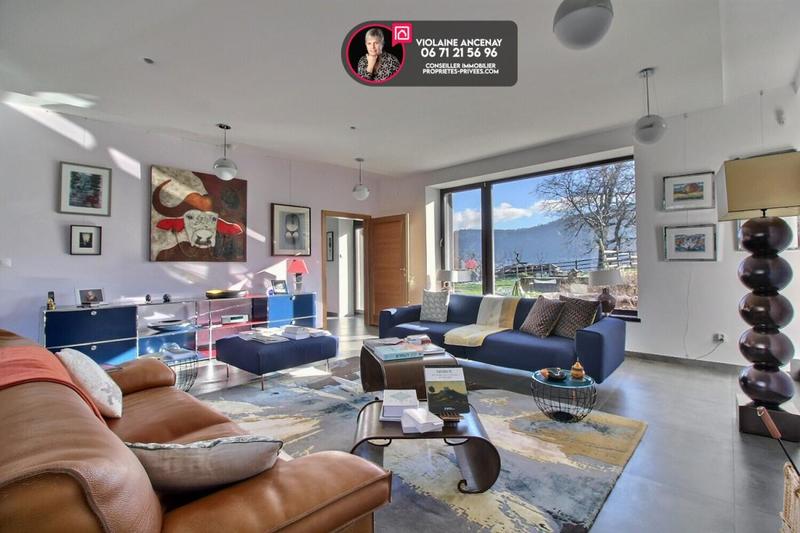 Maison - 320 m² - 7 pièces