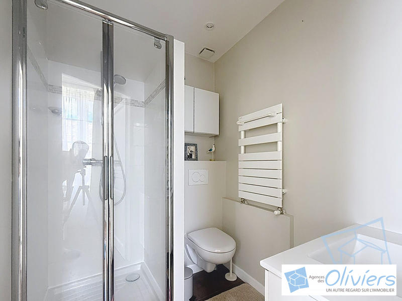 Maison - 312 m² - 11 pièces