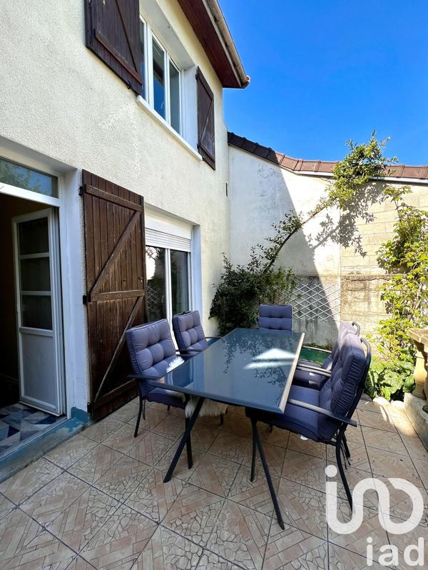 Maison - 115 m² - 6 pièces