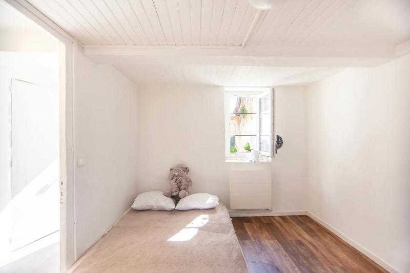 Appartement - 93 m² - 6 pièces