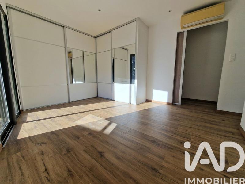 Maison - 310 m² - 8 pièces
