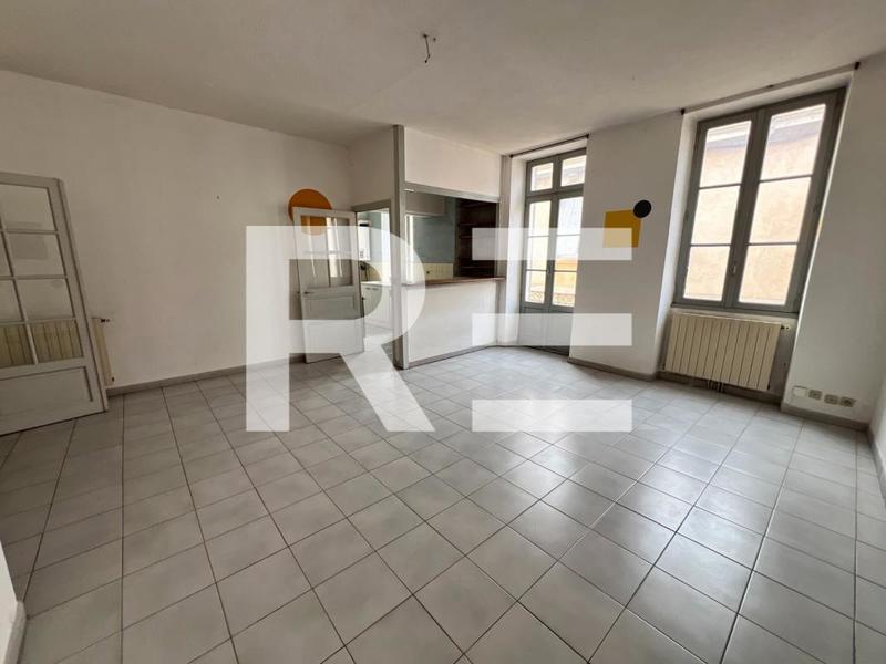 Appartement - 92 m² - 4 pièces