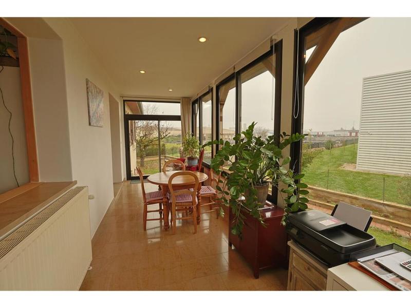 Maison - 152 m² - 8 pièces