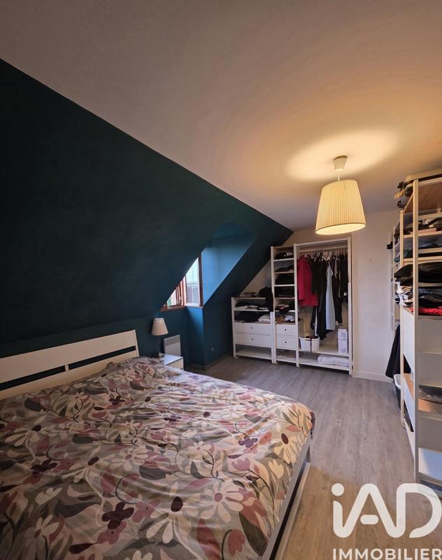 Maison - 157 m² - 9 pièces