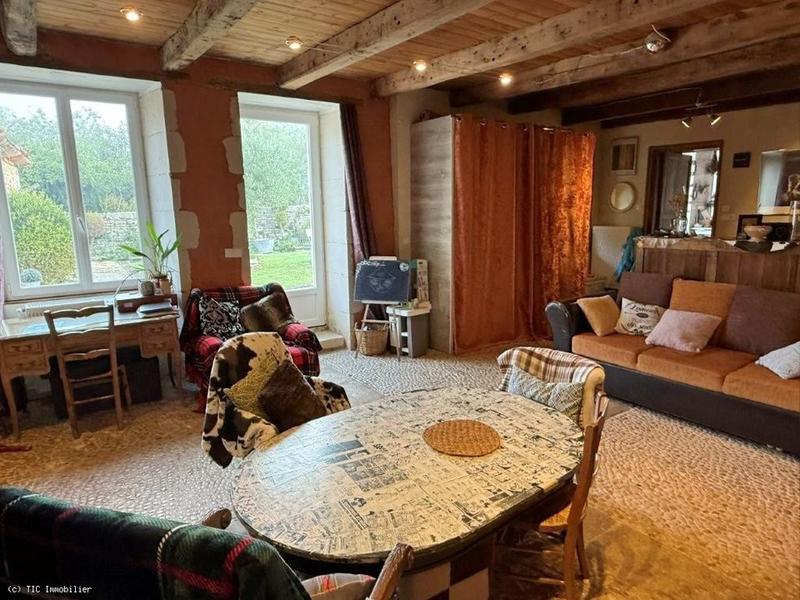 Propriété - 195 m² - 7 pièces