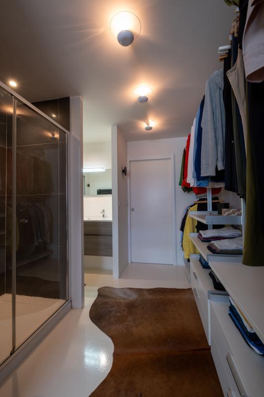 Loft - 323 m² - 6 pièces