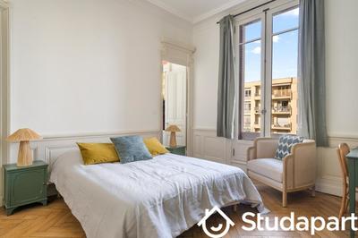 Chambre - 46 m² - 1 pièce