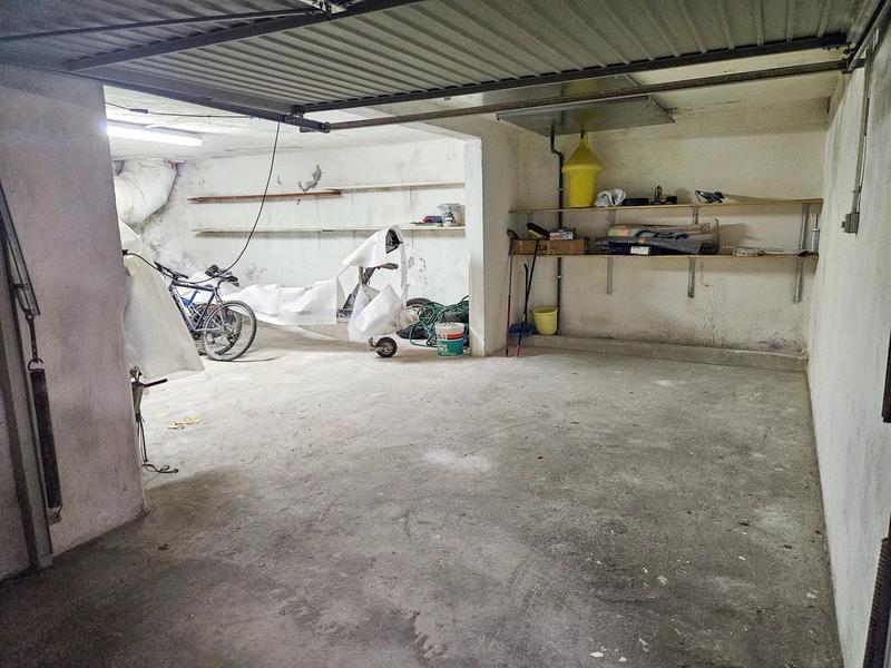 Garage - 40 m²