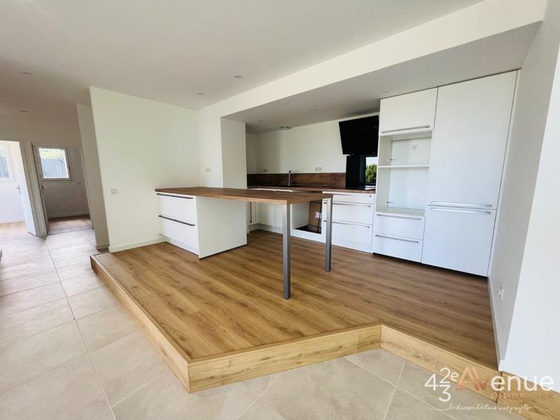 Appartement - 85 m² - 4 pièces