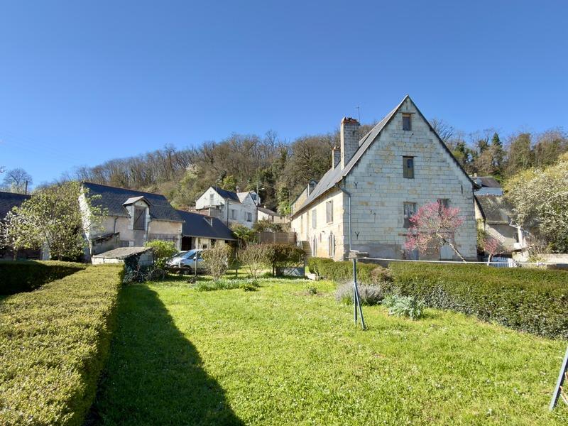 Maison - 265 m² - 14 pièces